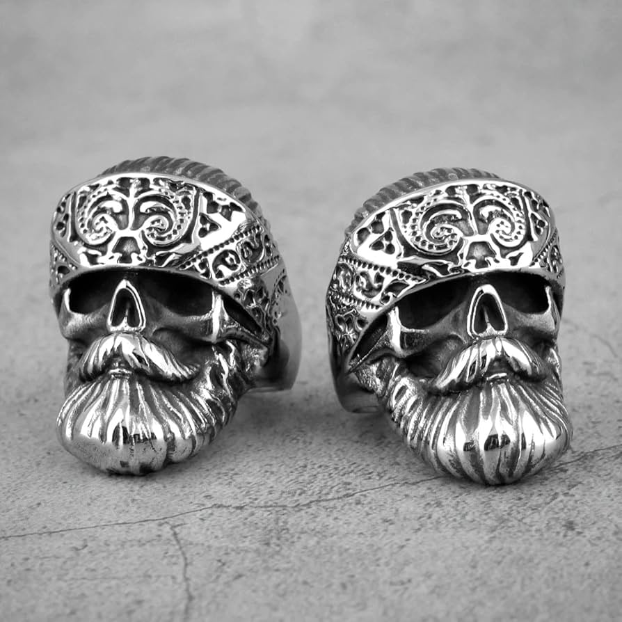 Ring Skull with beard